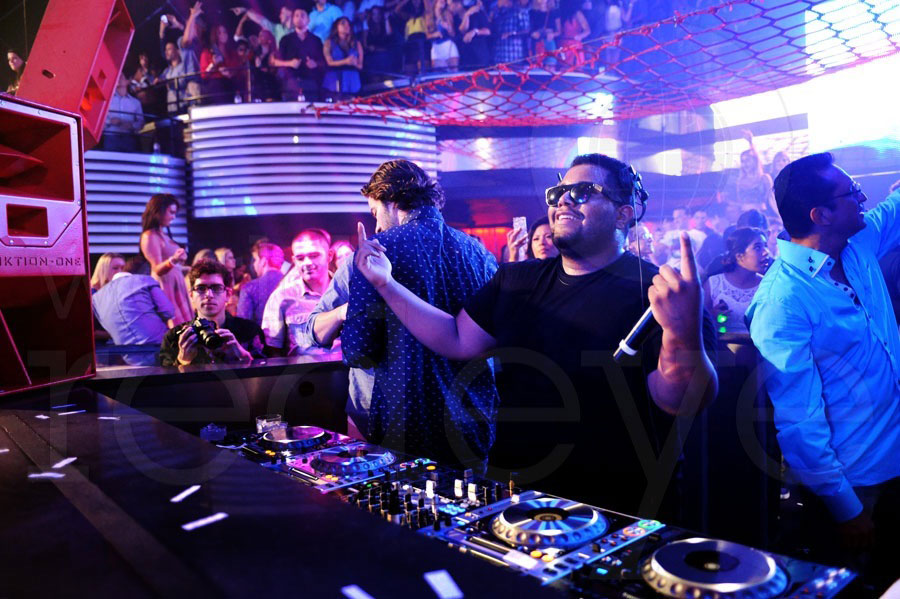 1-Carnage-Djing8