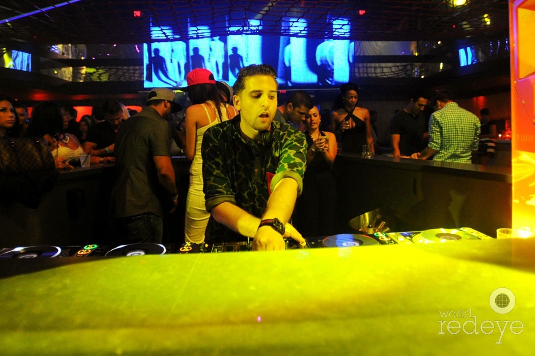 _17-DJ-Chris-Valencia3