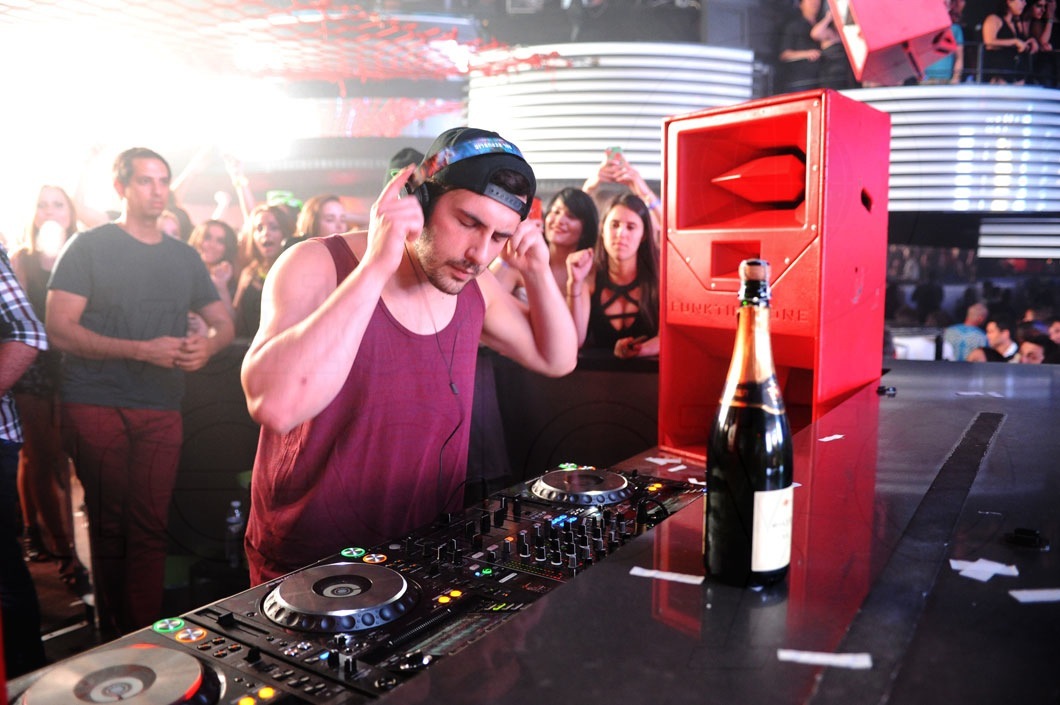 _3-Borgore-Djing10