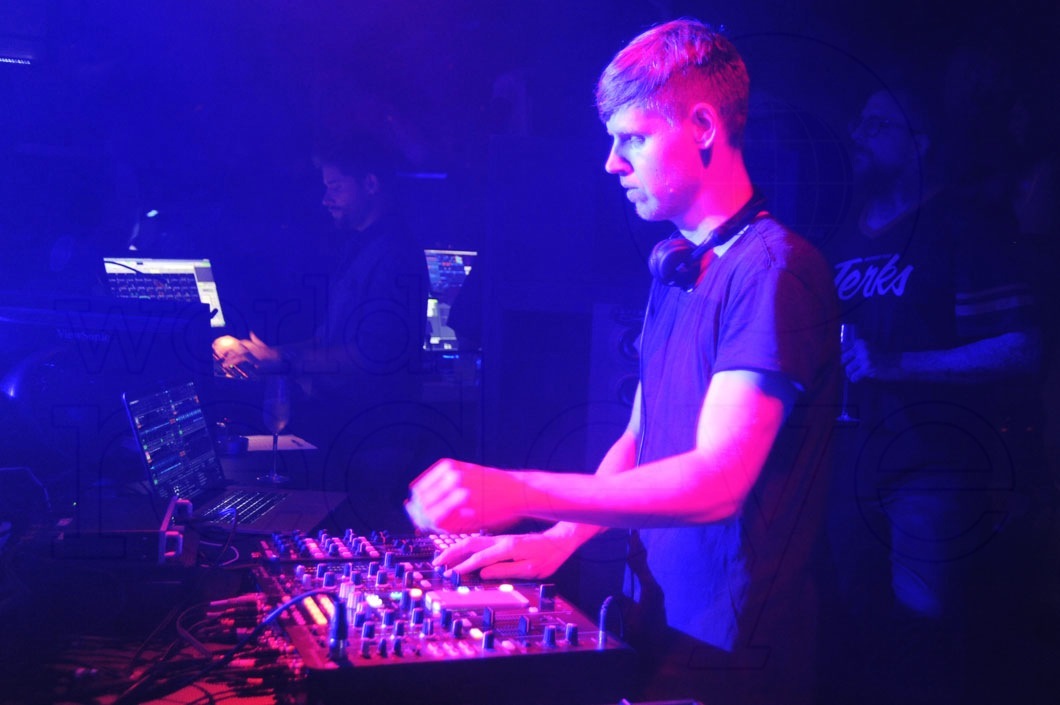 _5-Joris-Voorn-Djing-10