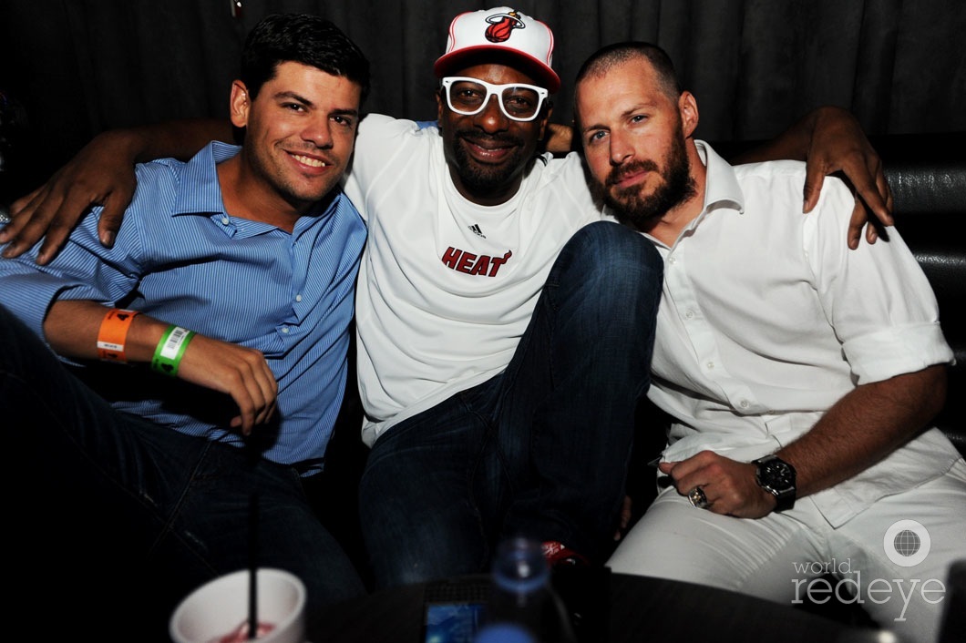 _8-DJ-Irie,-Richard-Post,-&-friend