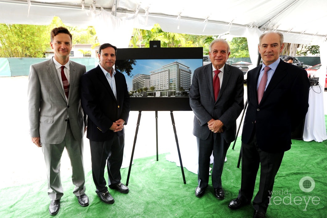 Francisco Levine, Alfonso Pero, Tomás Pedro Regalado, & Frank Carollo