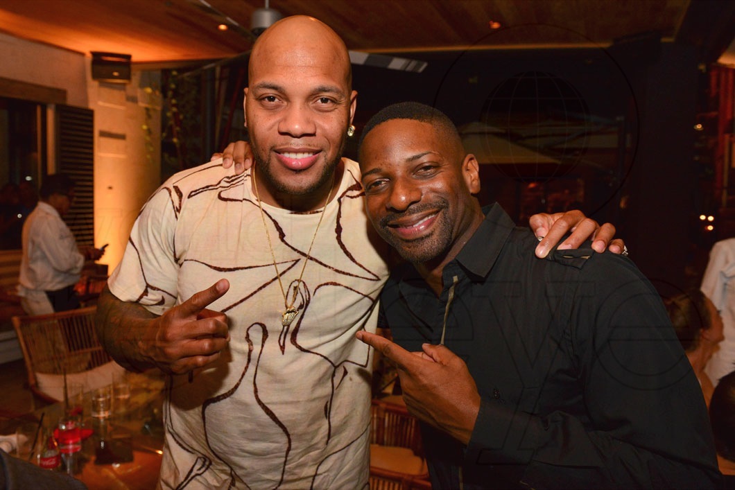 1.5--Flo-Rida-&-DJ-Irie48