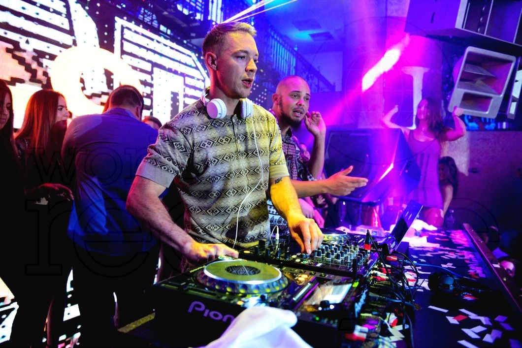 _11-Diplo-&-Walshy-Fire496