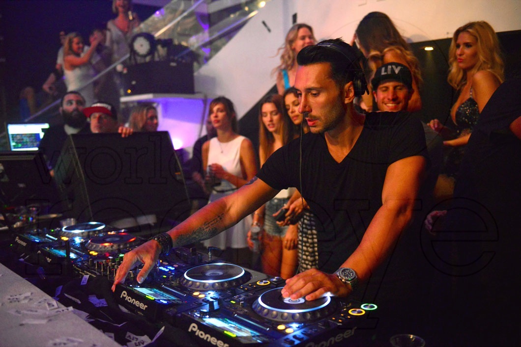 _32-Cedric-Gervais38