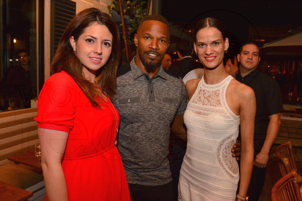 4-Esther-Lozano,-Jamie-Foxx,-&-Svetlana-Jacobsen50