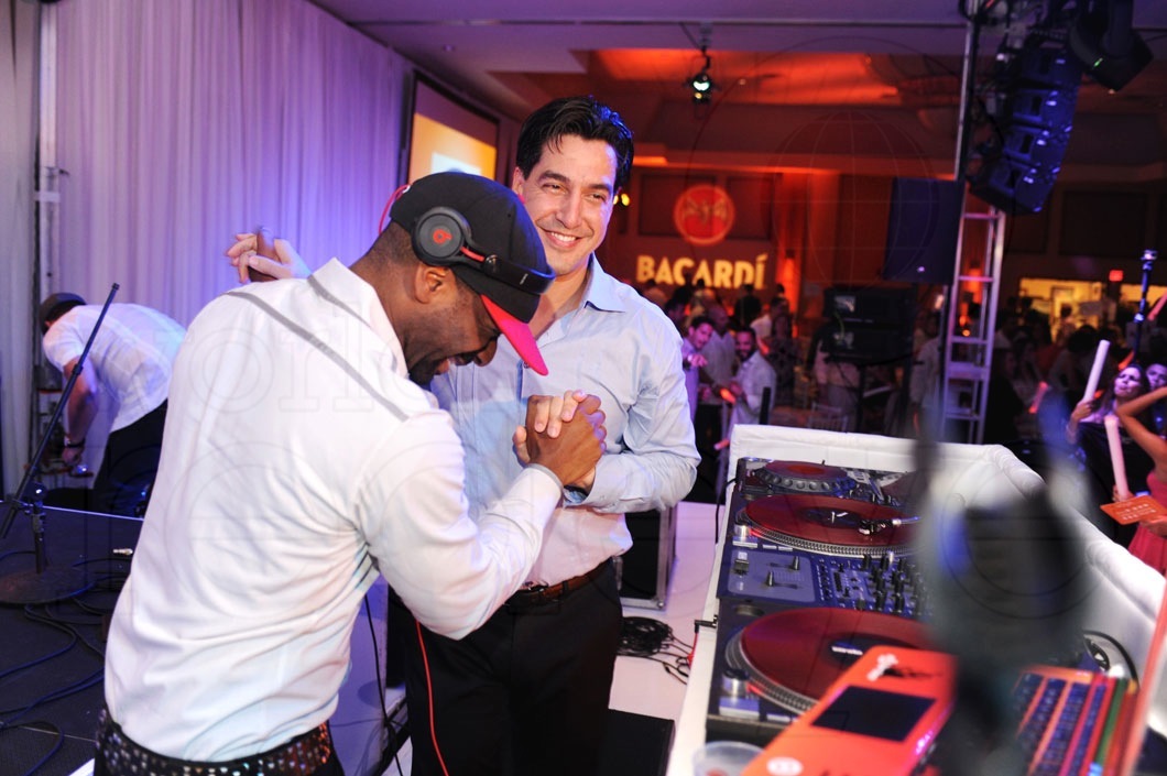 _5-DJ-Irie-&-Andres-Aison1