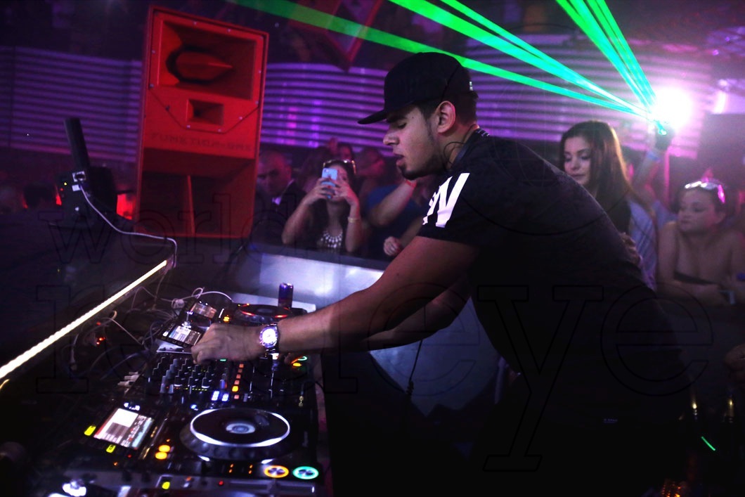 _2-Afrojack5