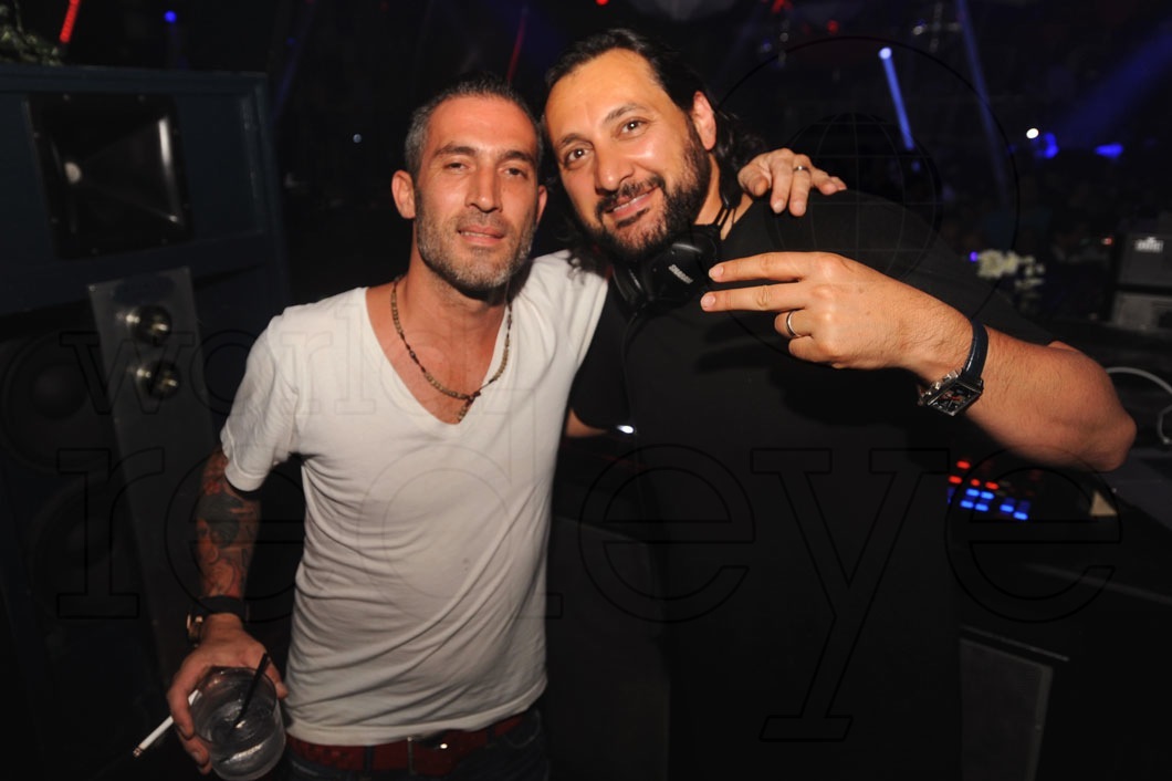 _31-Benny-&-Sharam