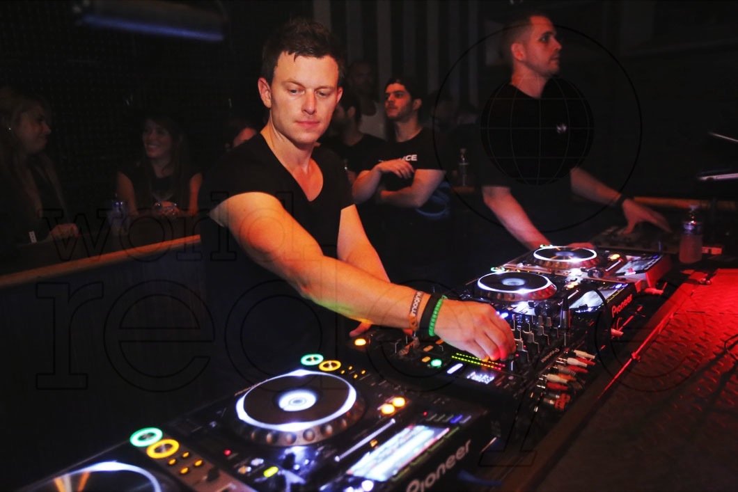 15-Fedde-Le-Grand4