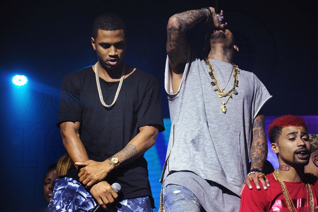 19-Trey-Songz-&-Chris-Brown-LIVE10