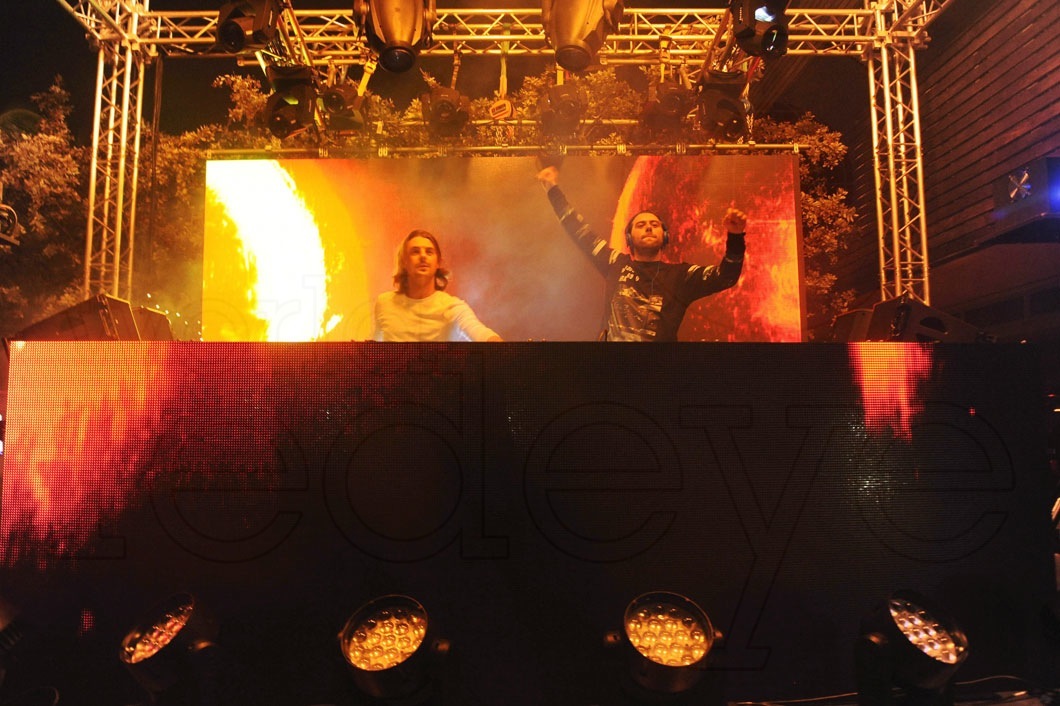 33-27-Axwell-&-Sebastian-Ingrosso-5