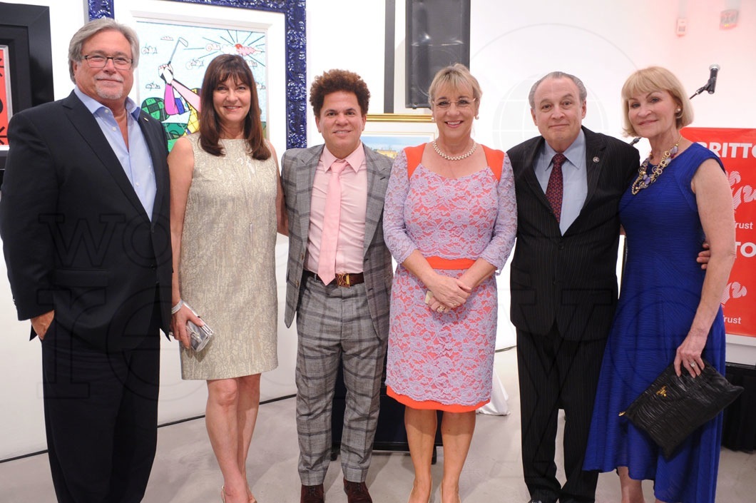 4-Micky-&-Madeleine-Arison,-Romero-Britto,-Martina-Milburn,-&-Barth-&-Kathy-Green