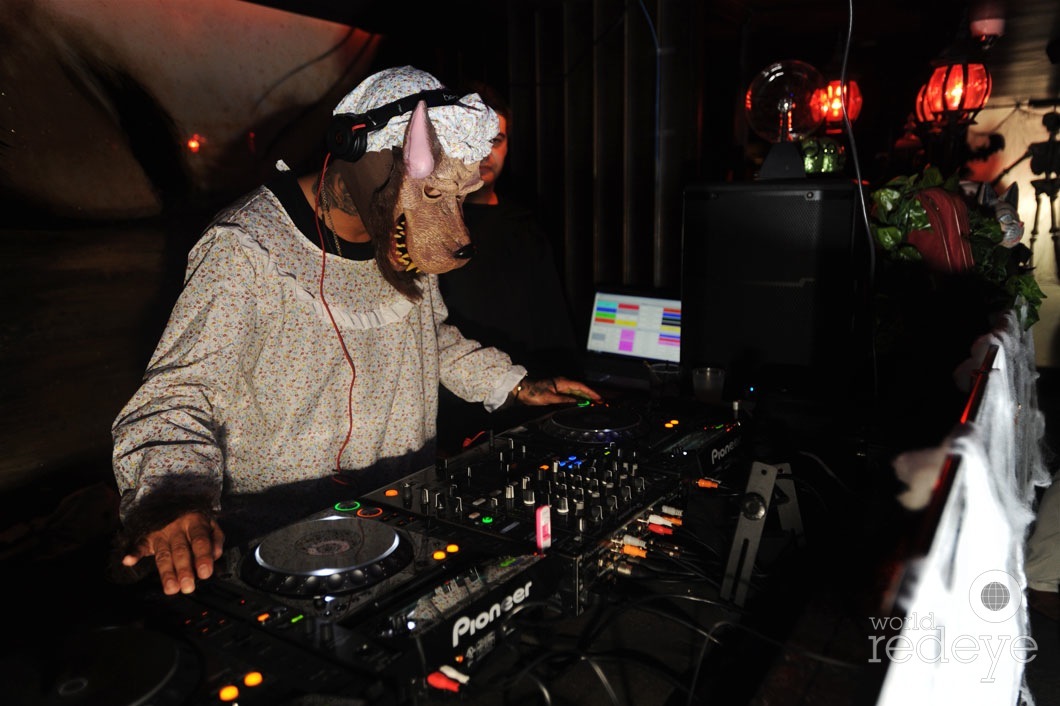 Tito DJing