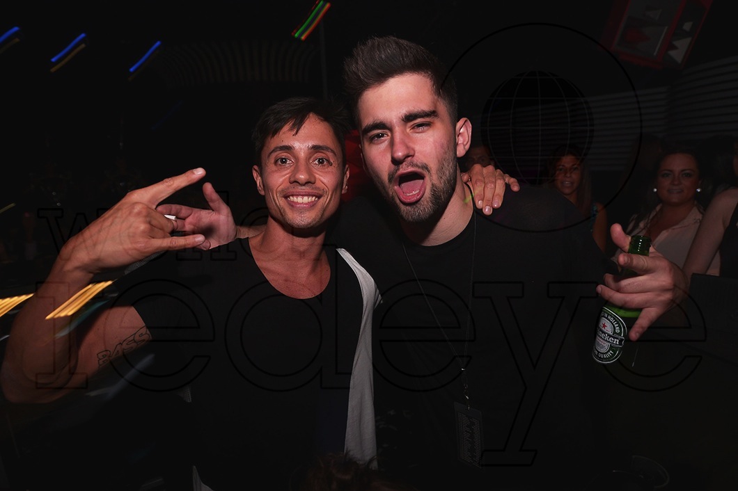 01-Bassjackers-&-Dyro