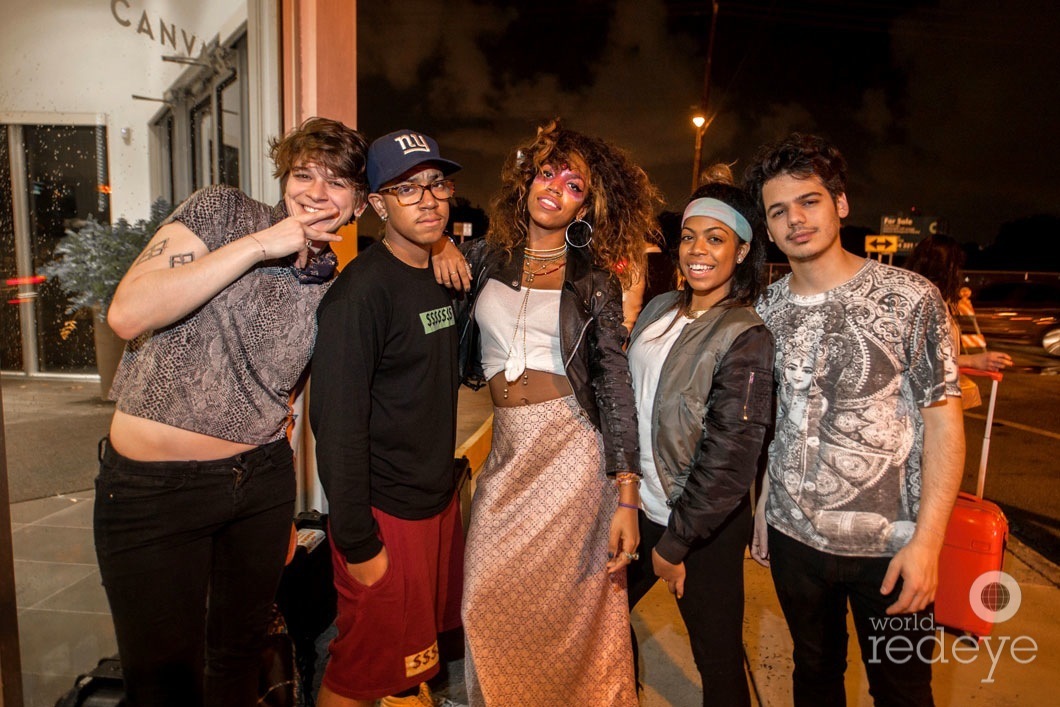 _17-Daisy-Spencer_Reef-Cole_BayLi_Kaya-Niko_Russ-Chell-TheSkins