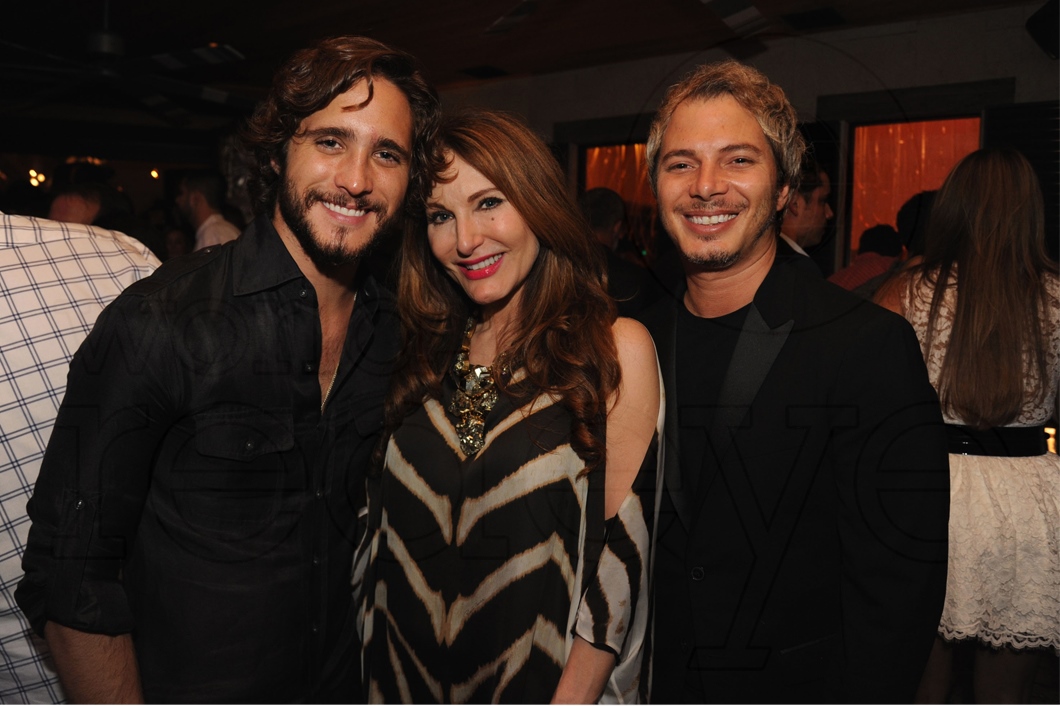 20-Diego-Boneta,-Tara-Solomon,-&-Nick-D'Annunzio_new