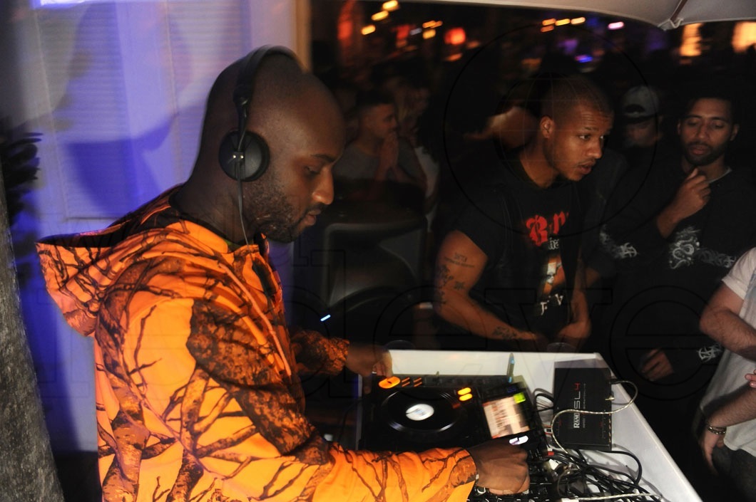 _22-Virgil-Abloh-djing1