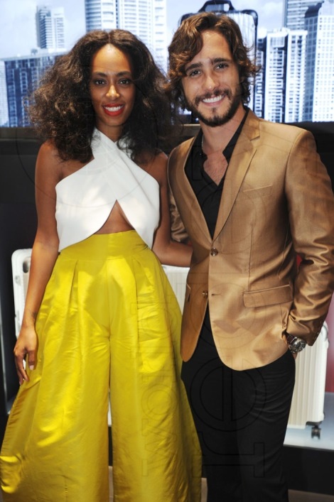 28-Solange-Knowles-&-Diego-Boneta