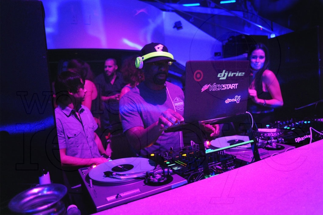 028- DJ Irie DJing13