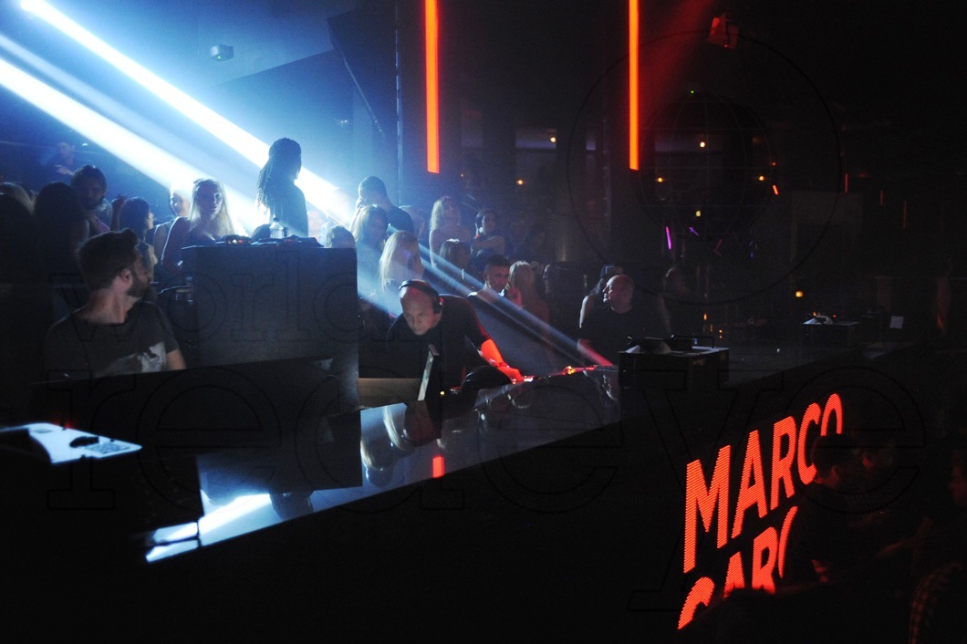 09-Marco-Carola-DJing1