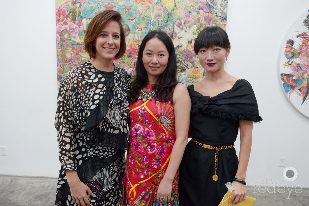 Maria Gomez, Ye Hongxing, & Lexing Zhang