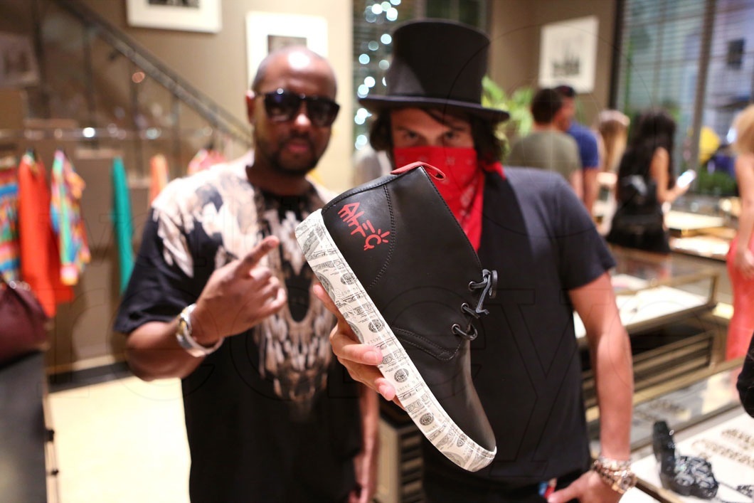 24-Taz-&-Alec-Monopoly12