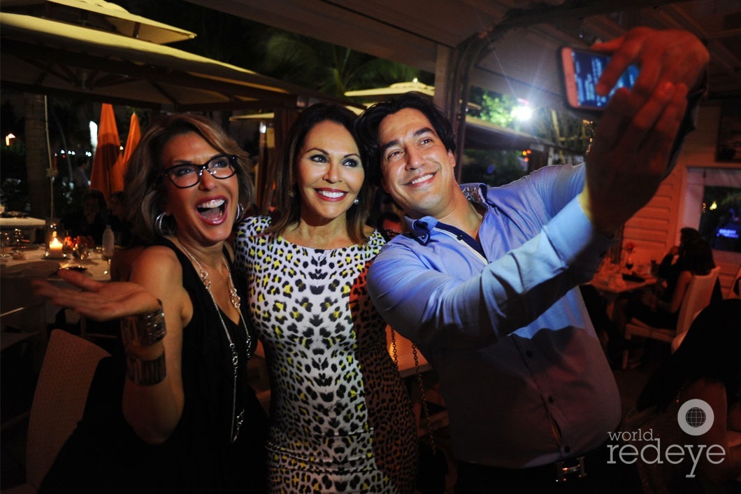 30-Daisy Olivera, Maria Elena Salinas, & Andres Asion