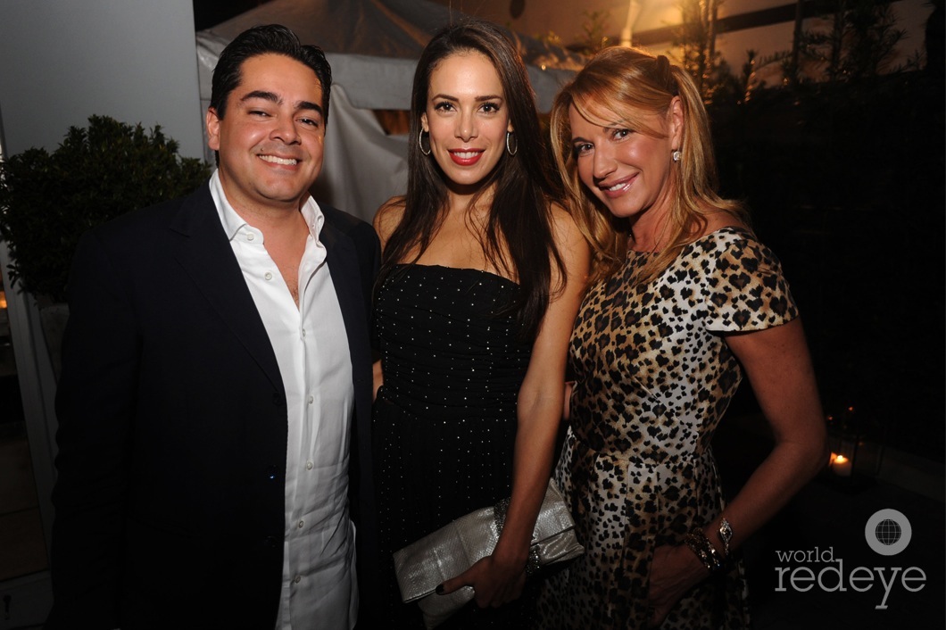 39-Rafael Uzcategui, Delia Garcia, & Maira Elena Uzcategui