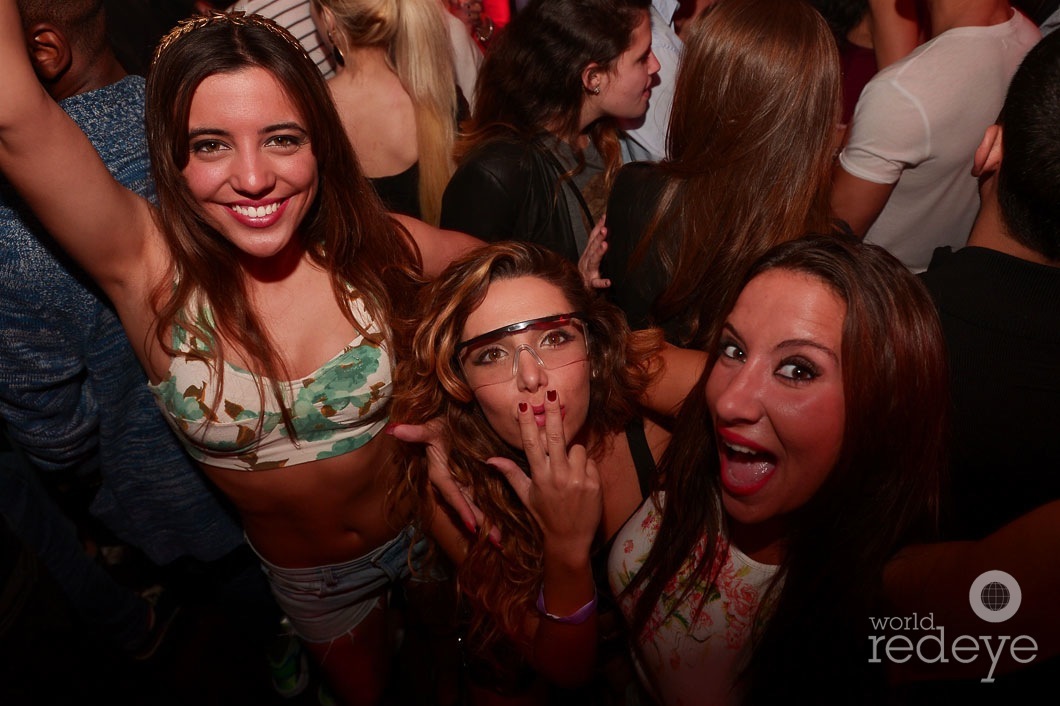 Paloma Arguelles, Daniella Burgos, & Ana Suarez