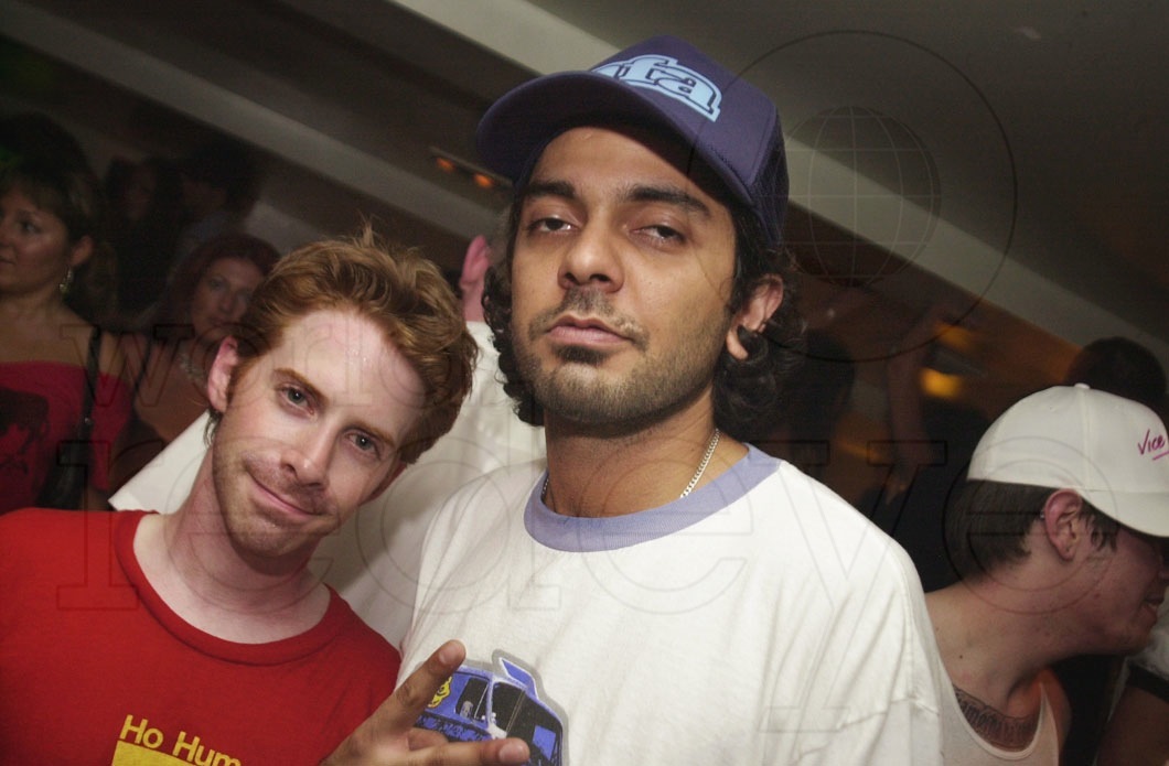 026- 26- SETH GREEN & NAVEN