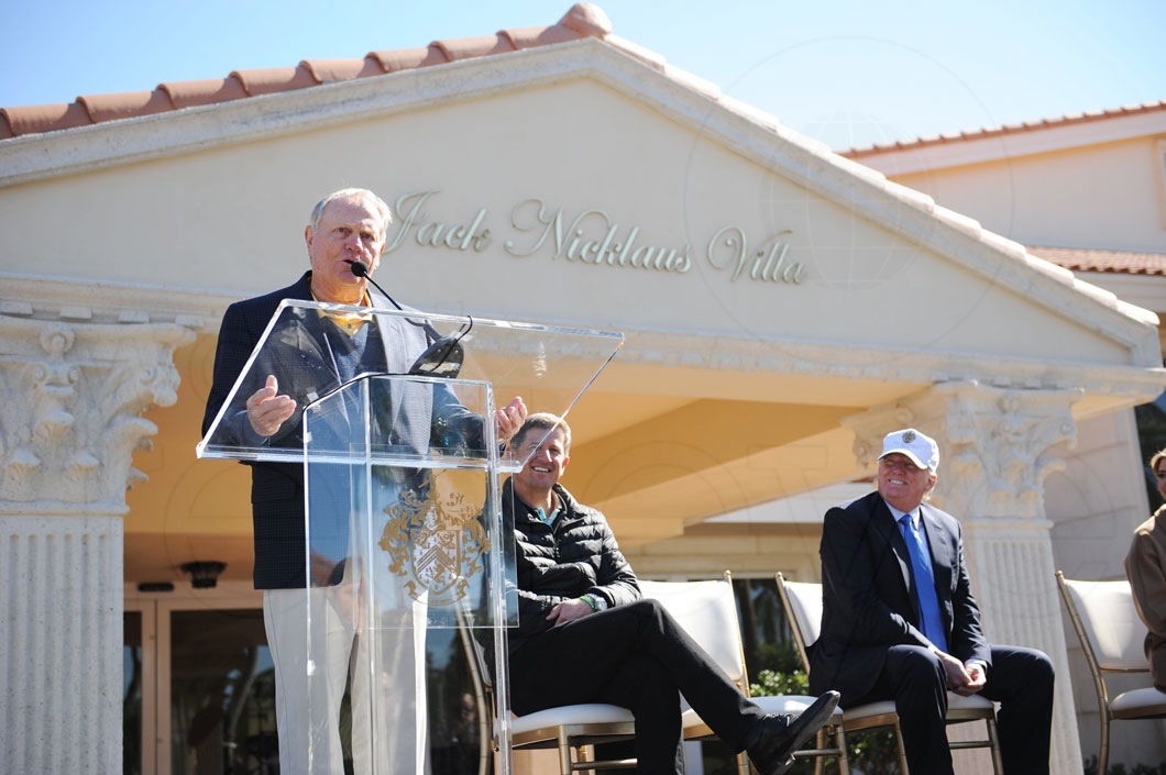 21-Jack Nicklaus, Matt Ginella, & Donald Trump speaking1