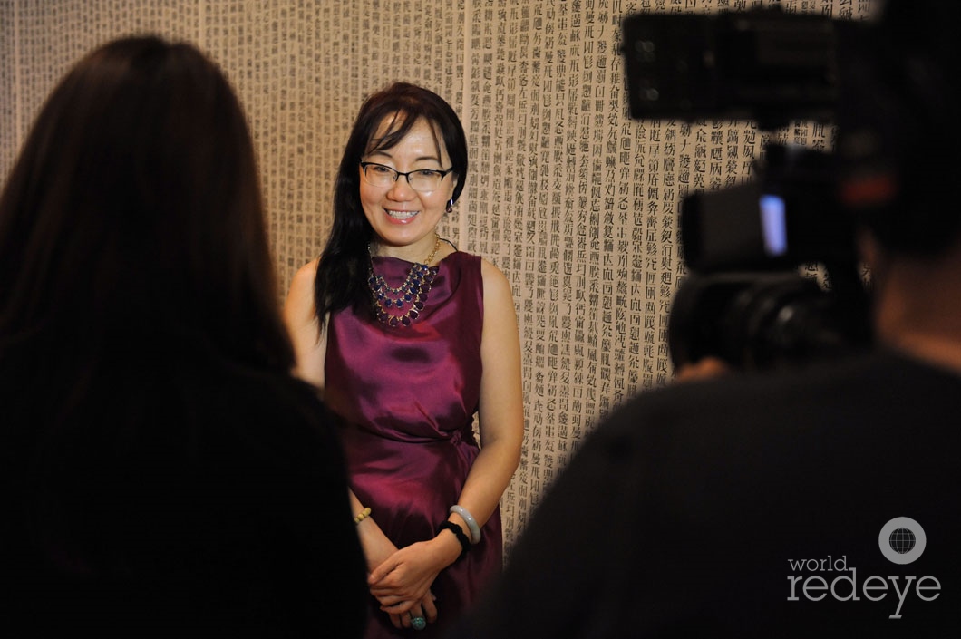 28.9-Dr. Lidu Yi with media1_new