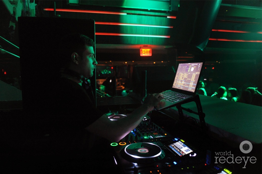 43-Derek Walin DJing3