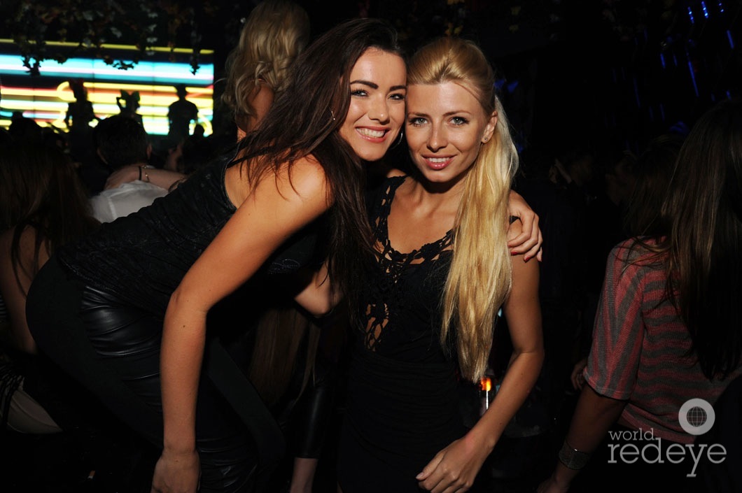 10- Veronica Thielova & Friend