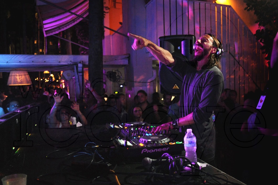 12-Bob Sinclar djing 28