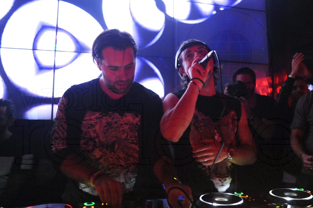 16-Axwell & Ingrosso DJing9