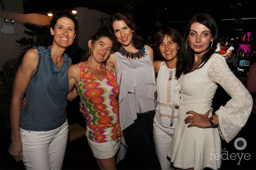 16- Marta Fernandez, Eva Cespedes, Eva Ugarte, Valeria Toucedo, Esther Tarres_new