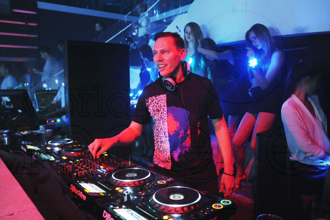 18- Tiesto djing 1_new