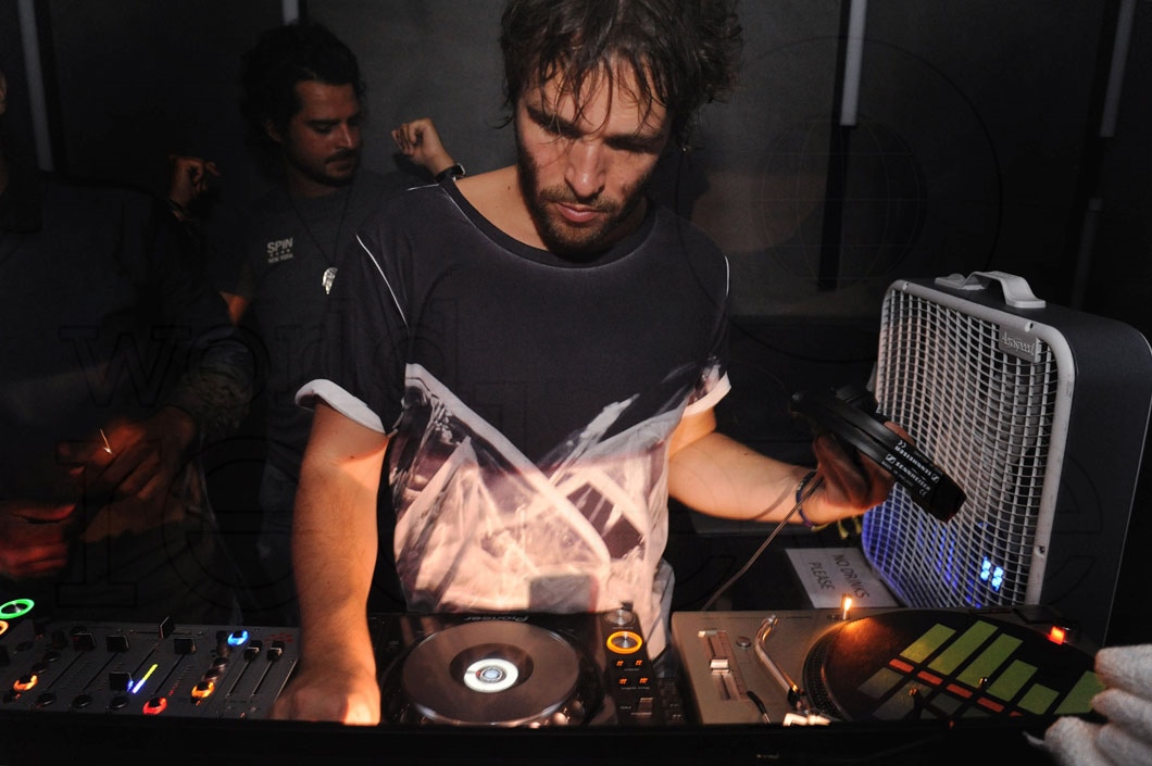 22-Lee Foss djing 29_new