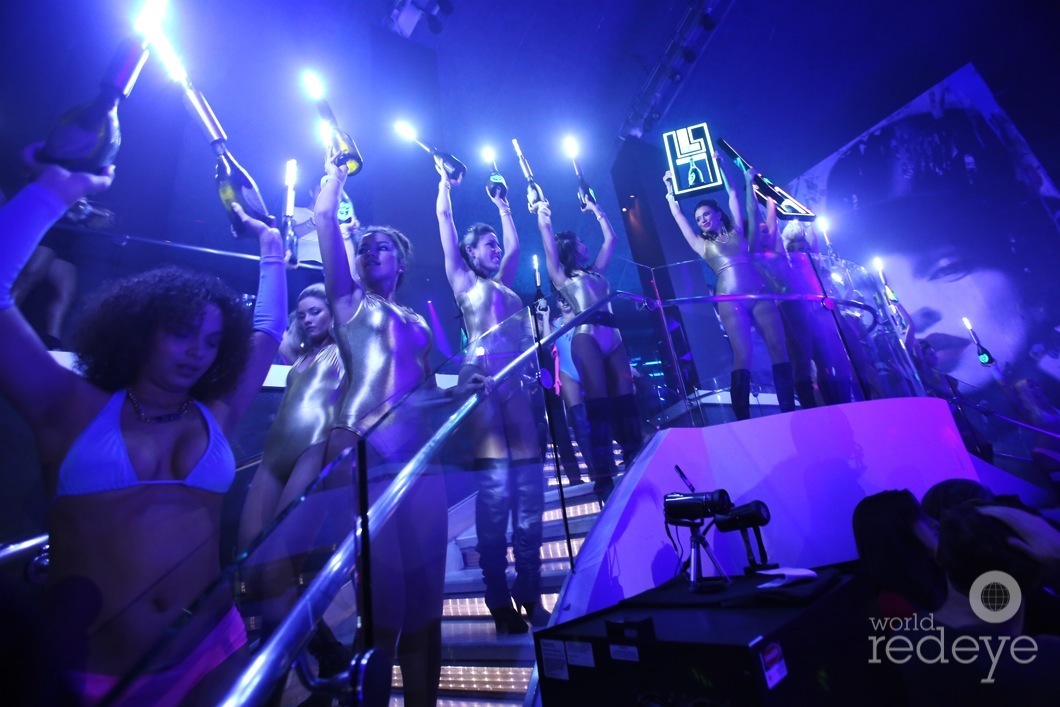 30-Atmosphere at LIV at Fontainebleau