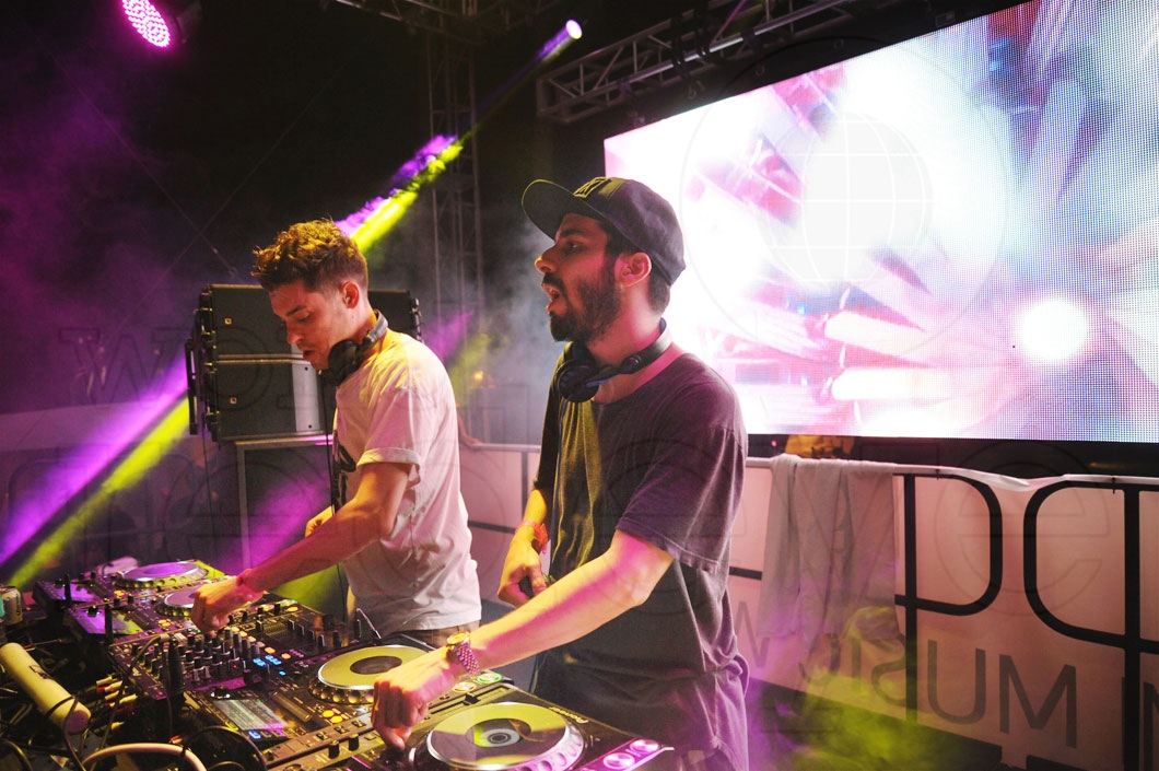 30- Cash Cash djing 8_new