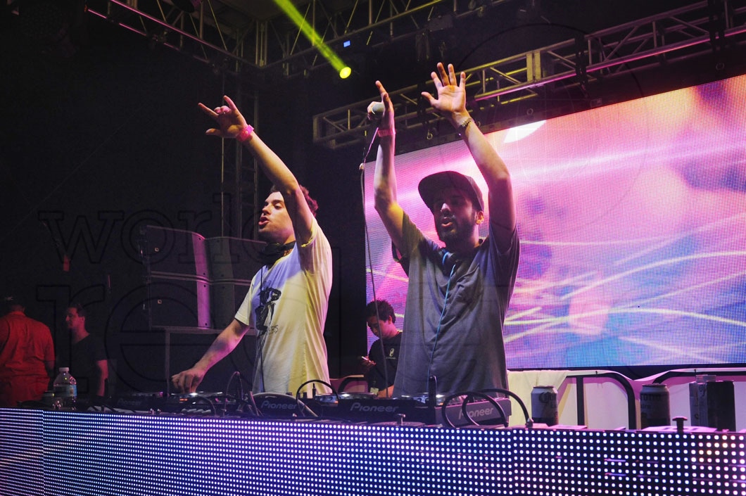 33- Cash Cash djing 43_new