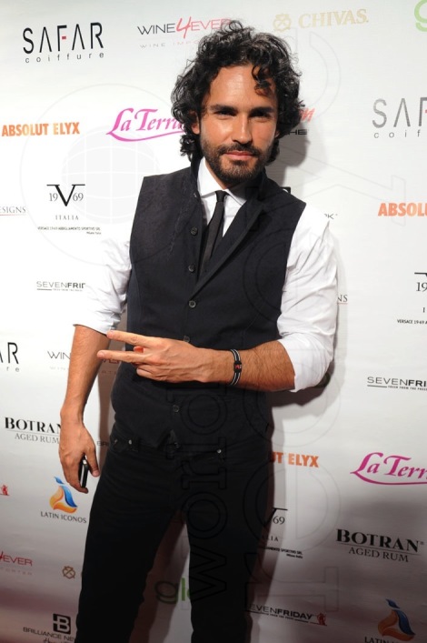 4-Fabian Rios 1