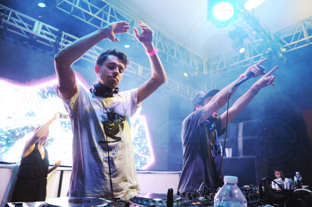 48- Cash Cash djing 55_new