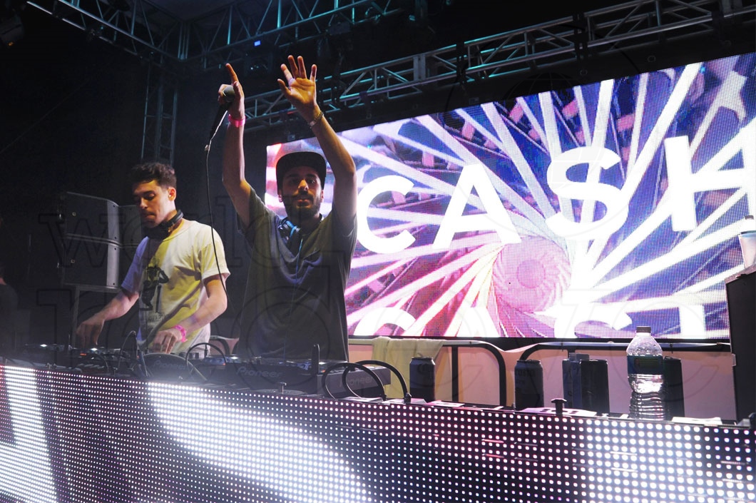 51- Cash Cash djing 44_new