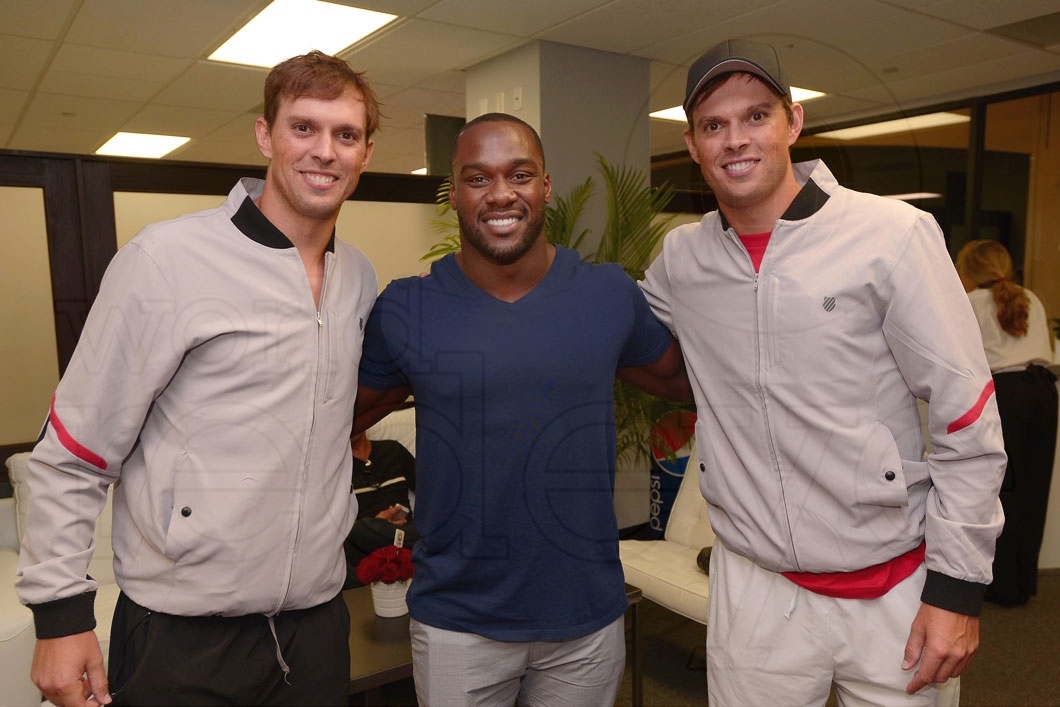 7-Bryan Brothers & Jon Beason3_new