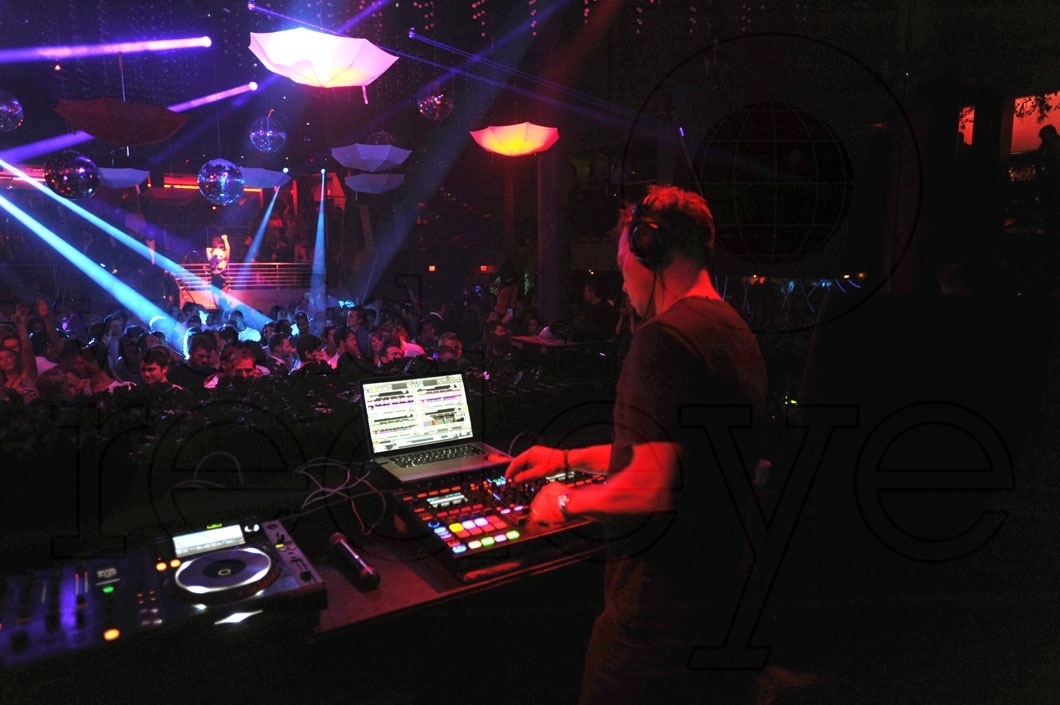 4-Pete Tong djing 6