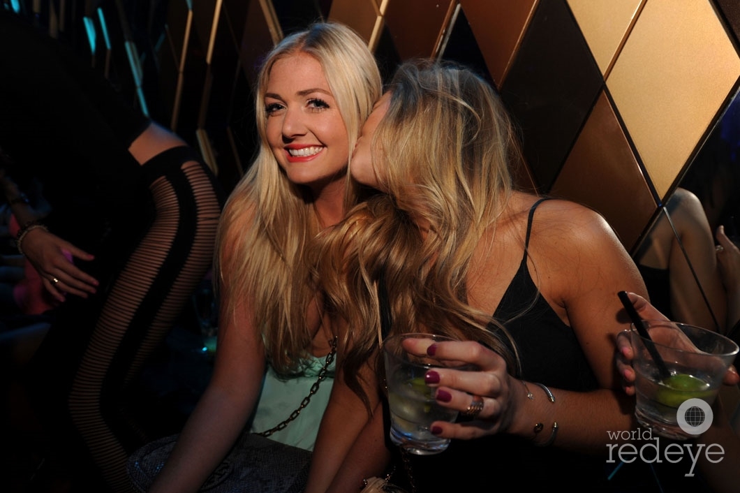 11-Lindsay & Friend_new