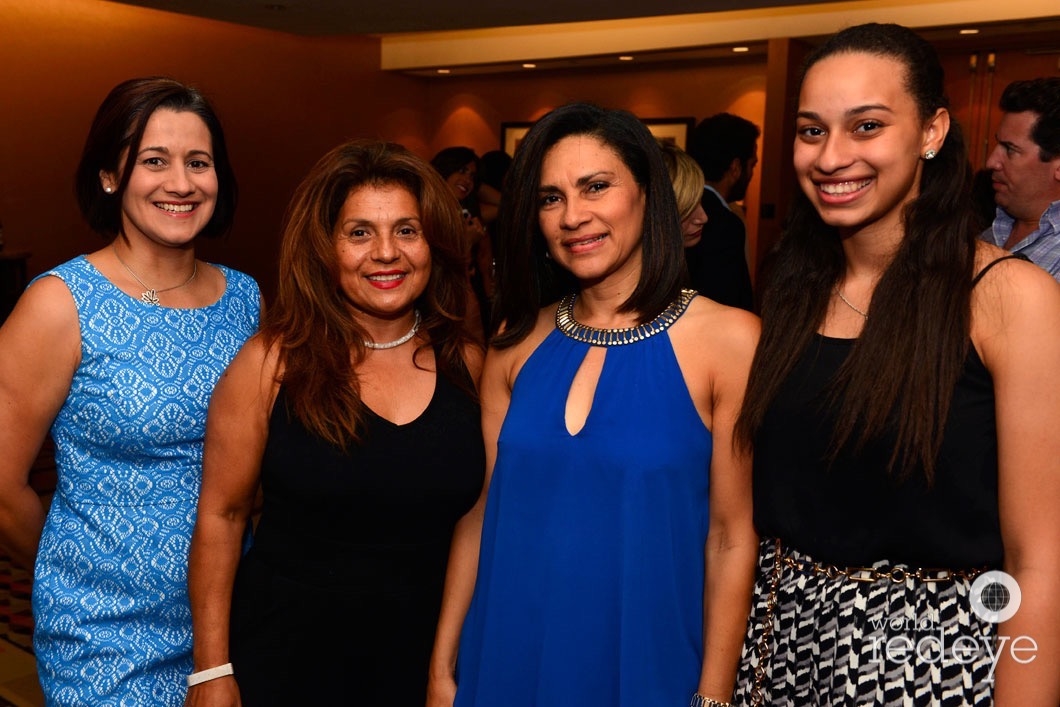 Andrea Buenaver, Maritza Diaz, Carolina Portes, & Maria Portes8